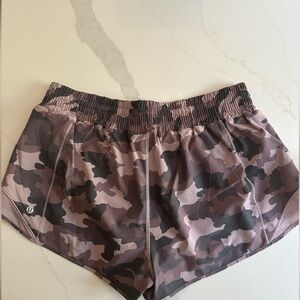 Lululemon size 14 running short